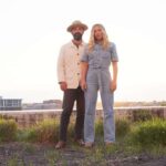 Drew & Ellie Holcomb Perform “Memory Bank” On ‘The Kelly Clarkson Show’